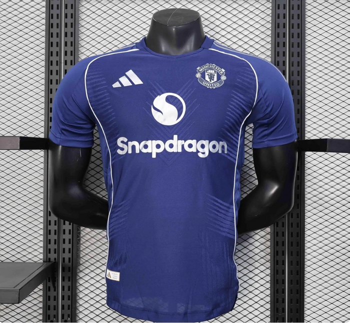 MAILLOT CONCEPT MANCHESTER UNITED