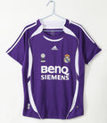 MAILLOT RETRO REAL MADRID EXTERIEUR 2006/2007