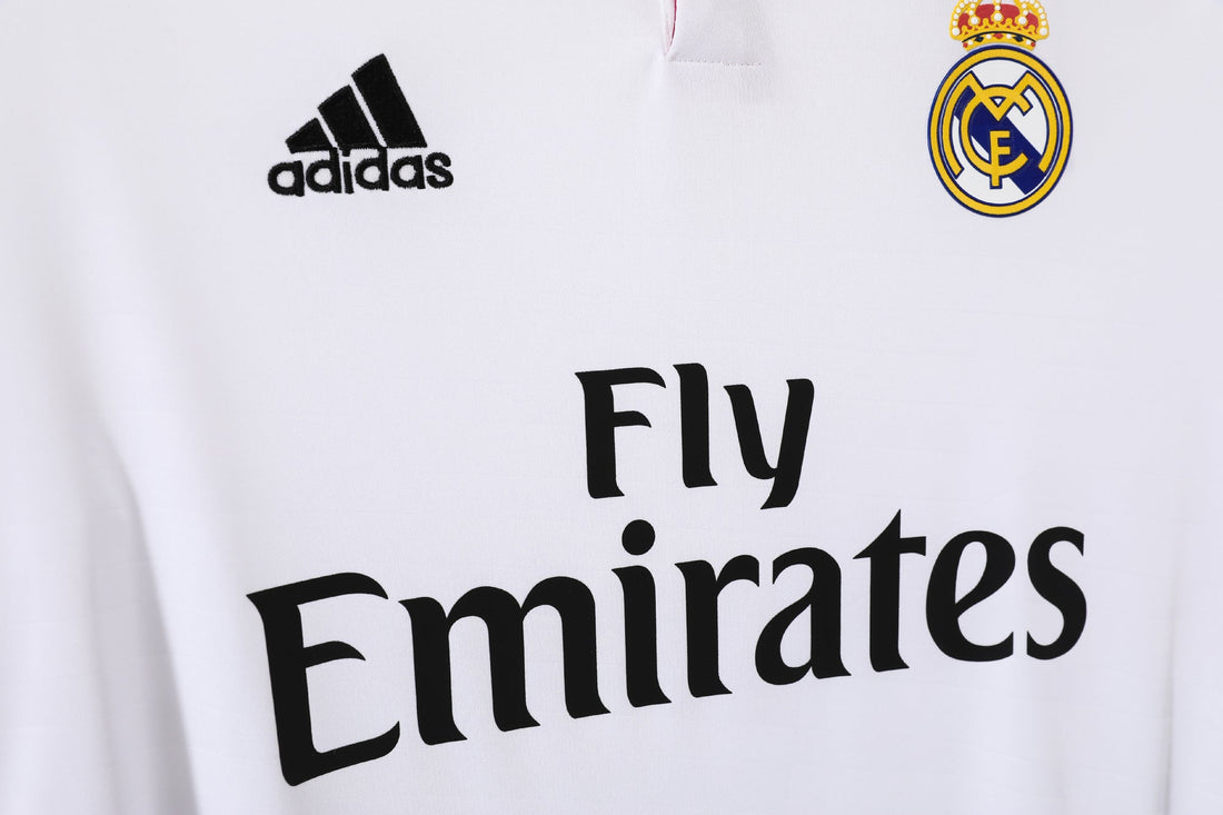 MAILLOT RETRO REAL MADRID DOMICILE 2014/2015