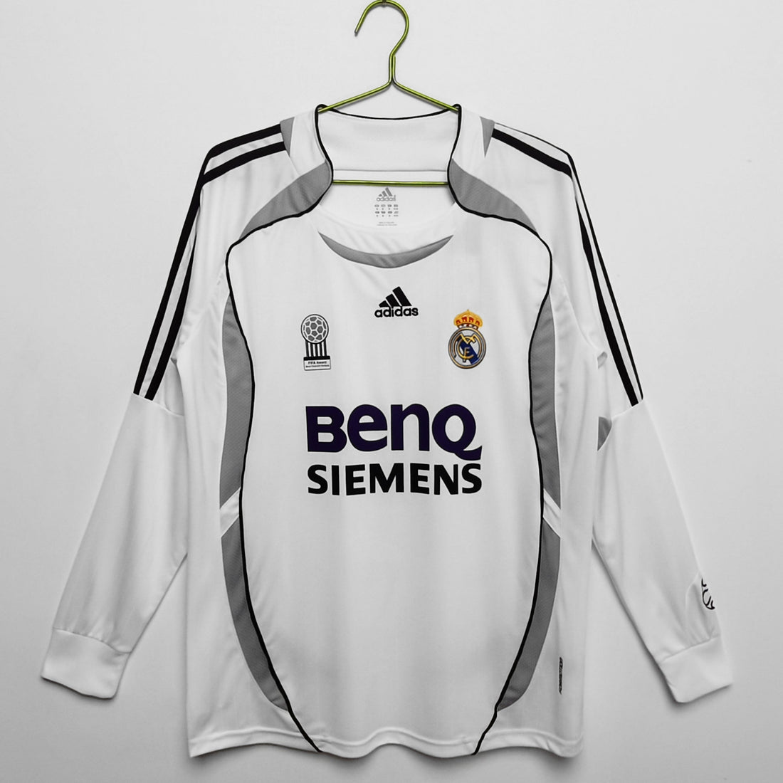MAILLOT RETRO REAL MADRID DOMICILE 2006/2007
