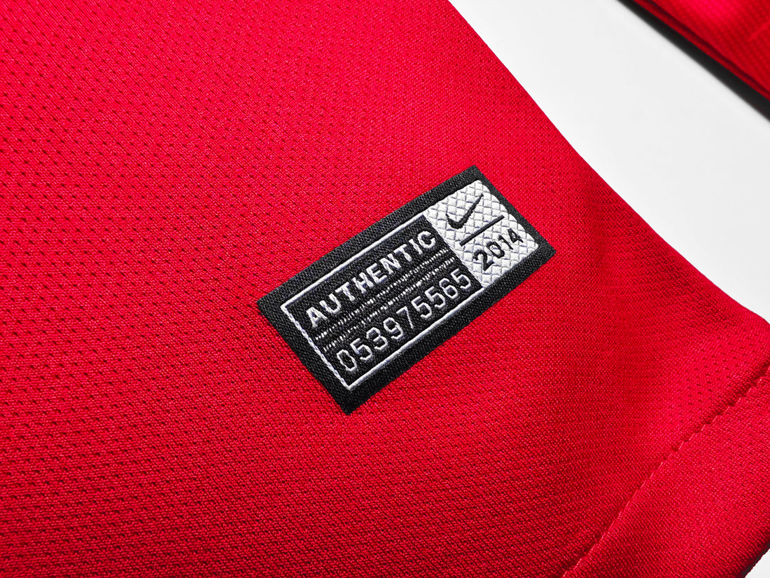 MAILLOT RETRO PORTUGAL DOMICILE 2018/2019