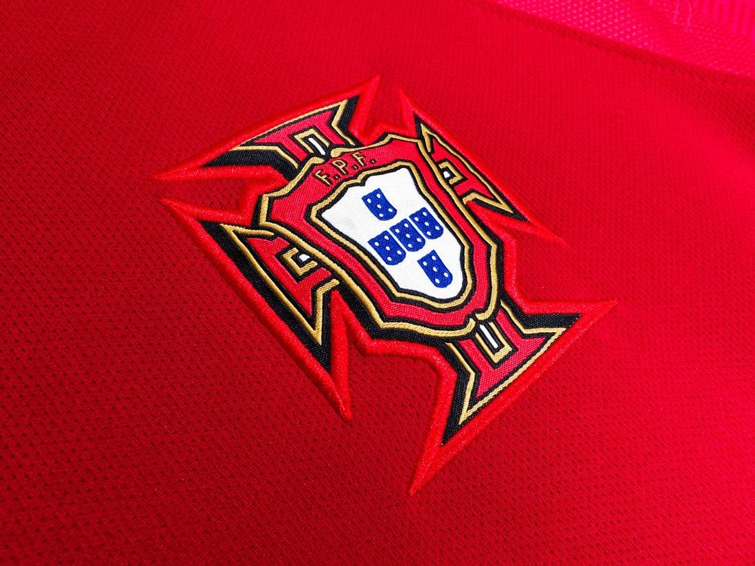 MAILLOT RETRO PORTUGAL DOMICILE 2018/2019