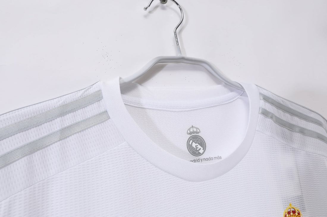 MAILLOT RETRO REAL MADRID DOMICILE 2015/2016