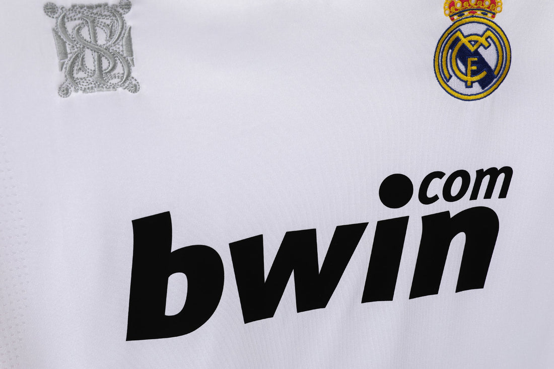 MAILLOT RETRO REAL MADRID DOMICILE 2009/2010