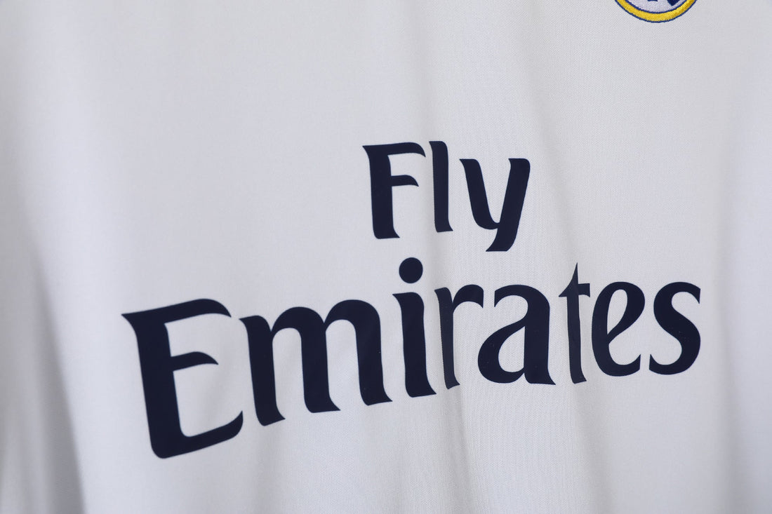 MAILLOT RETRO REAL MADRID DOMICILE 2016/2017