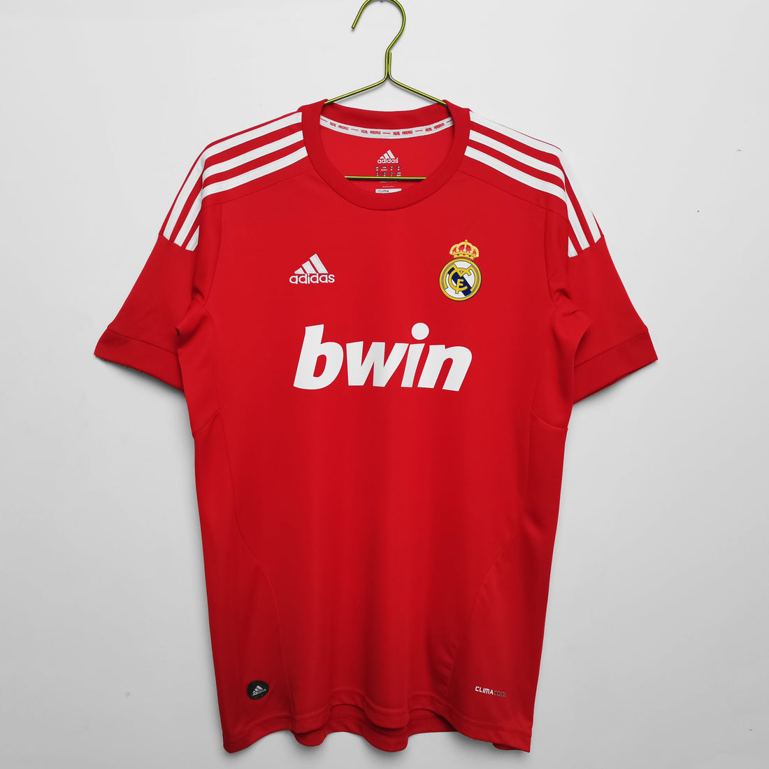 MAILLOT RETRO REAL MADRID THIRD 2011/2012