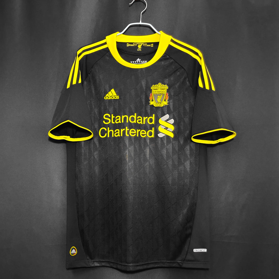 MAILLOT RETRO LIVERPOOL THIRD 2010/2011