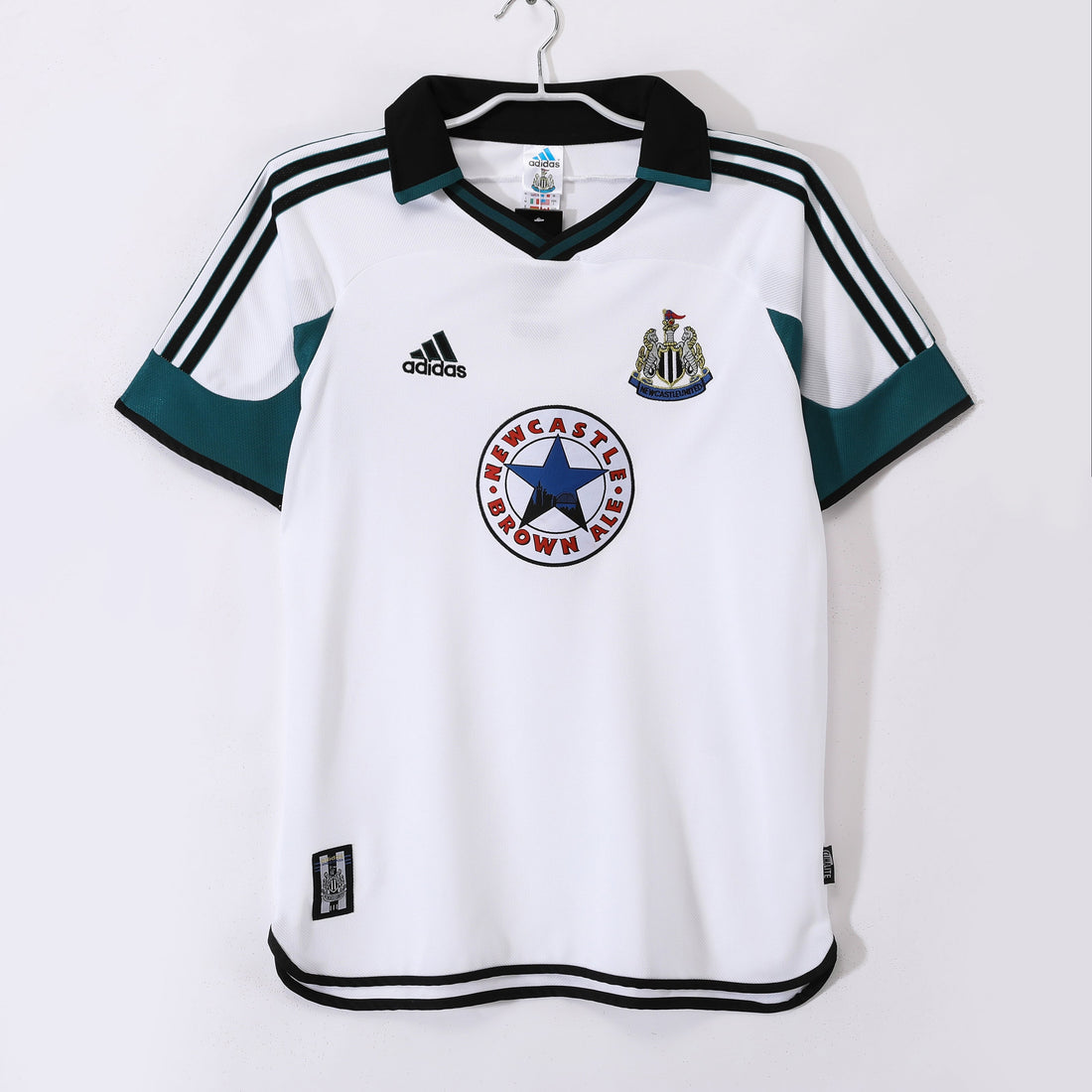 MAILLOT RETRO NEW CASTLE EXTERIEUR 1999/2000