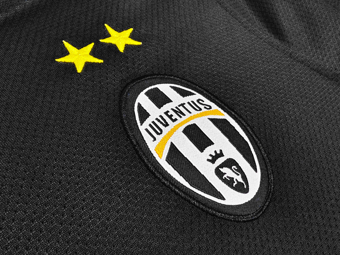 MAILLOT RETRO JUVENTUS EXTERIEUR 2013/2014