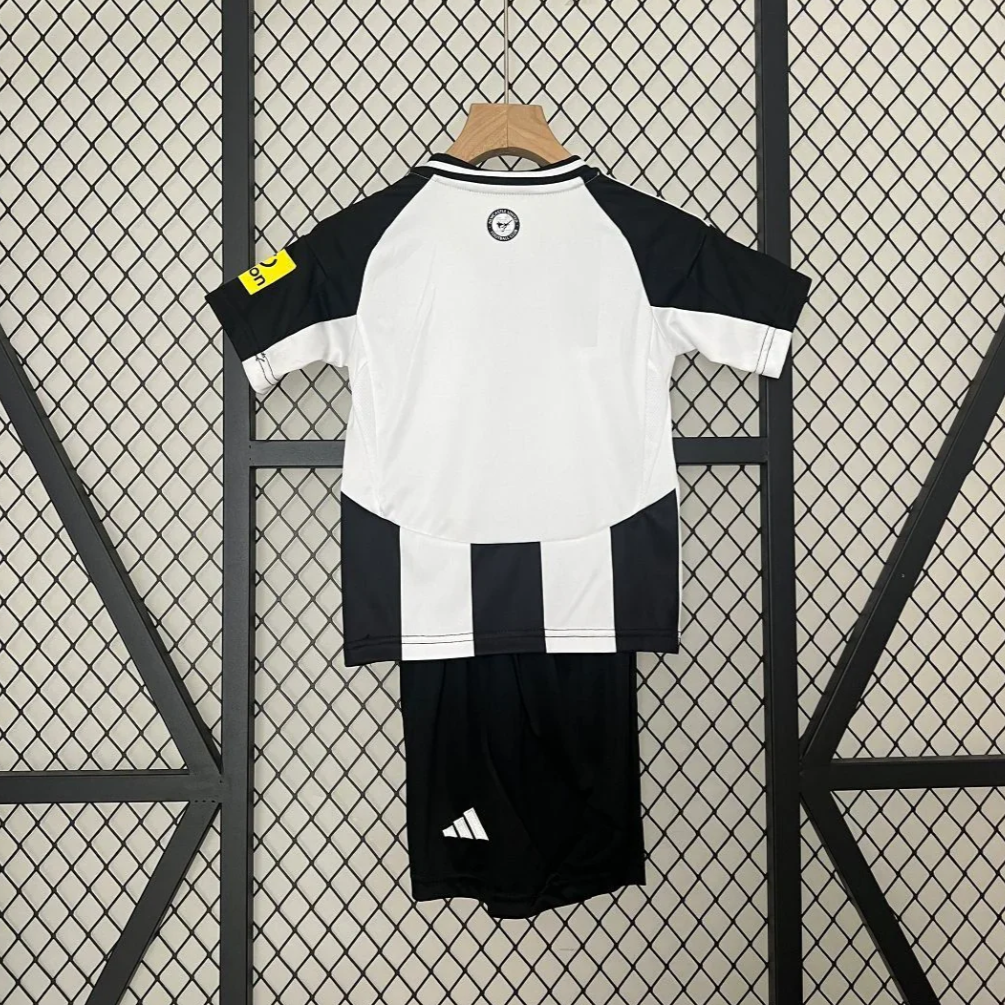 Kit Enfant Newcastle 2024-25