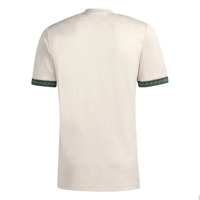 MAILLOT BAYERN MUNICH OKTOBERFEST 2025/2026
