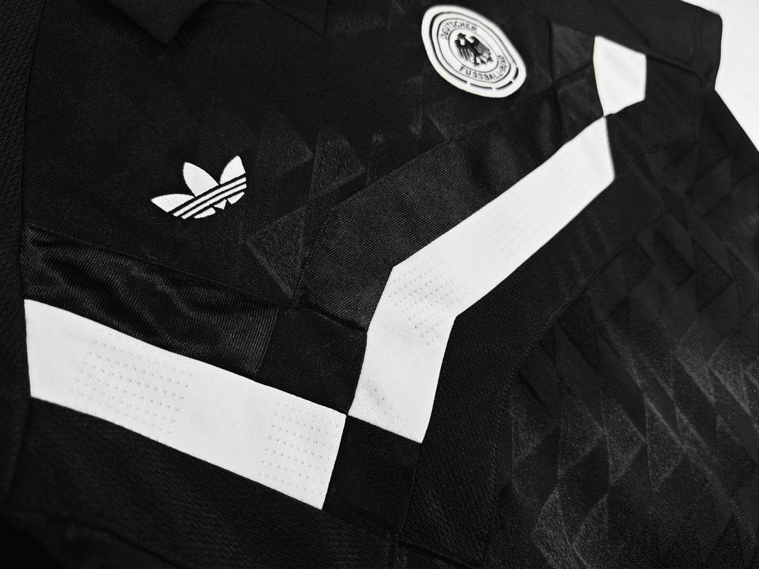 MAILLOT RETRO ALLEMAGNE EXTERIEUR  1988/1989