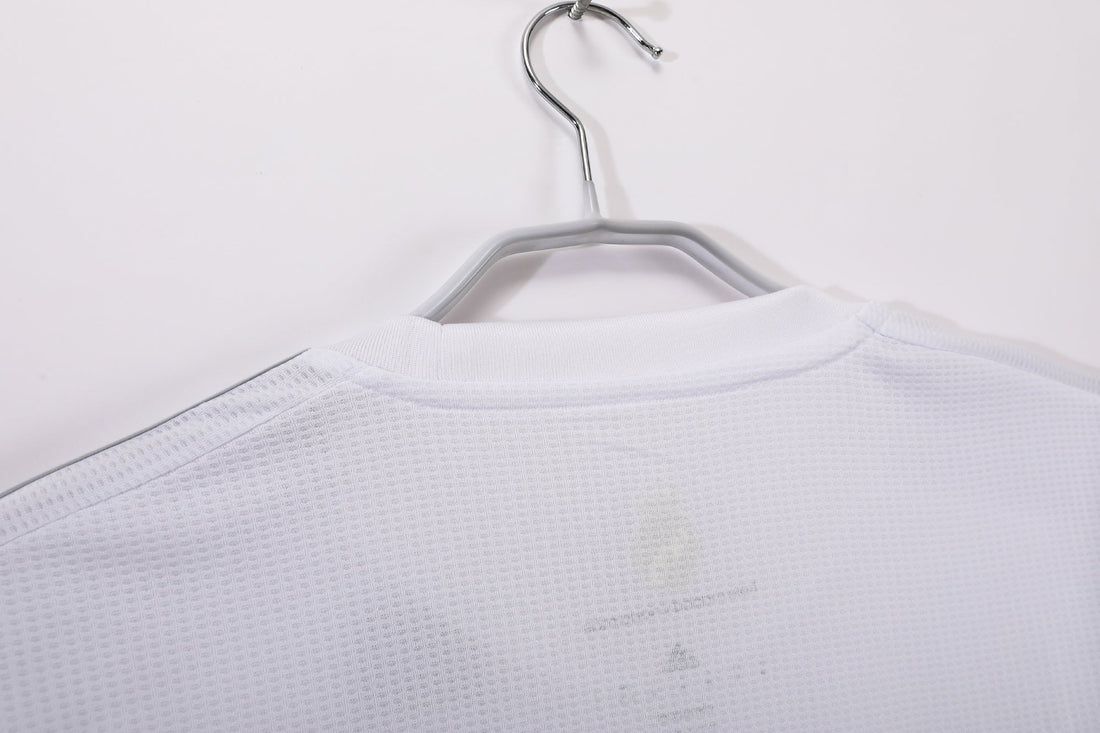 MAILLOT RETRO REAL MADRID DOMICILE 2015/2016