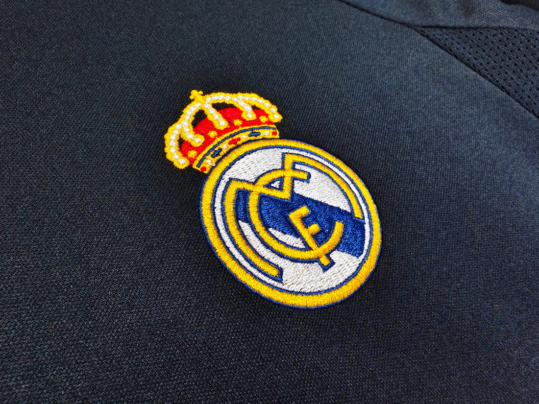 MAILLOT RETRO REAL MADRID EXTERIEUR 2003/2004