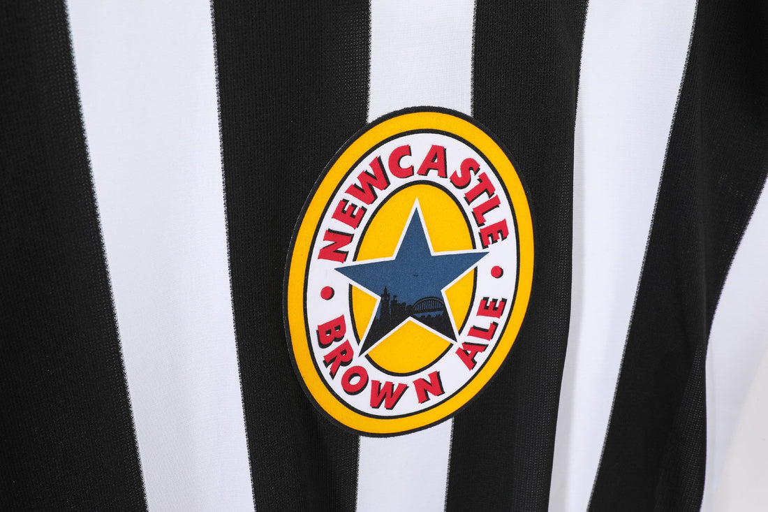MAILLOT RETRO NEW CASTLE DOMICILE 1995/1997