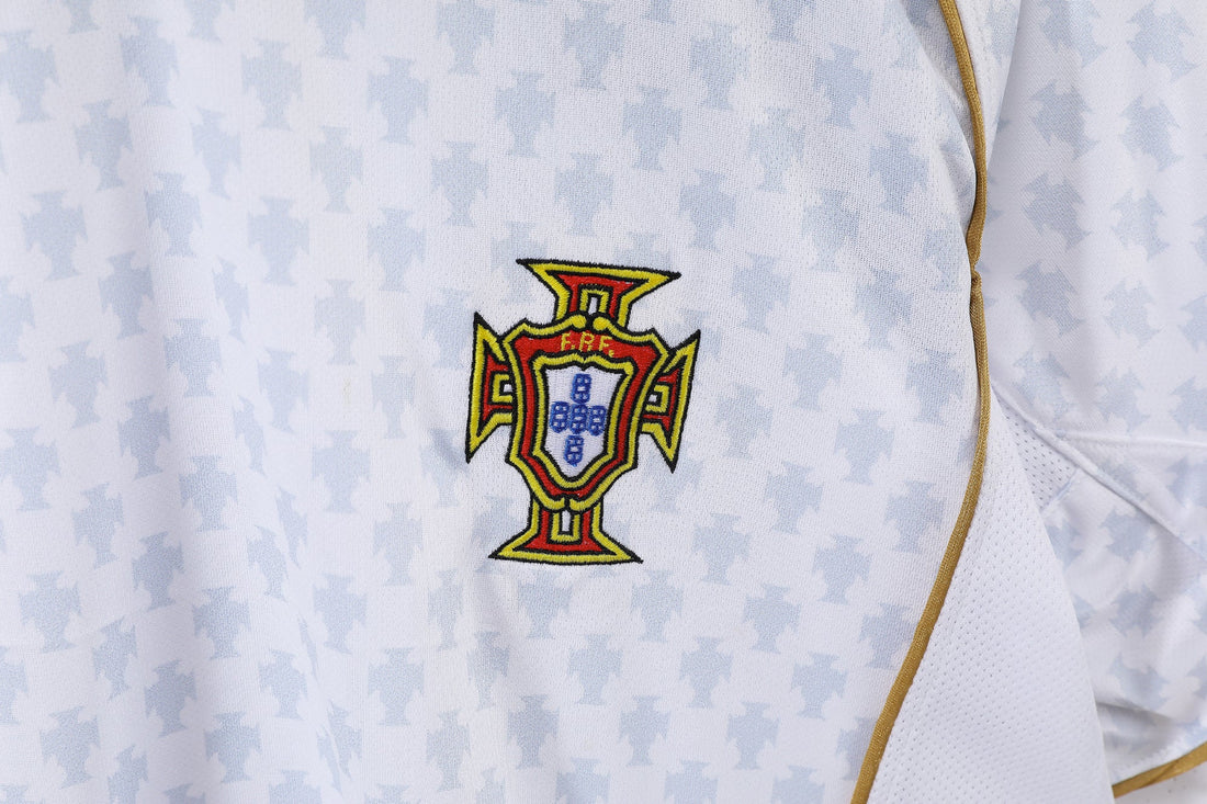 MAILLOT RETRO PORTUGAL EXTERIEUR 2004/2005