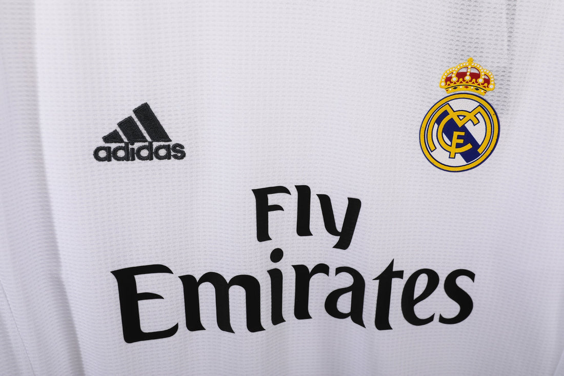 MAILLOT RETRO REAL MADRID DOMICILE 2015/2016
