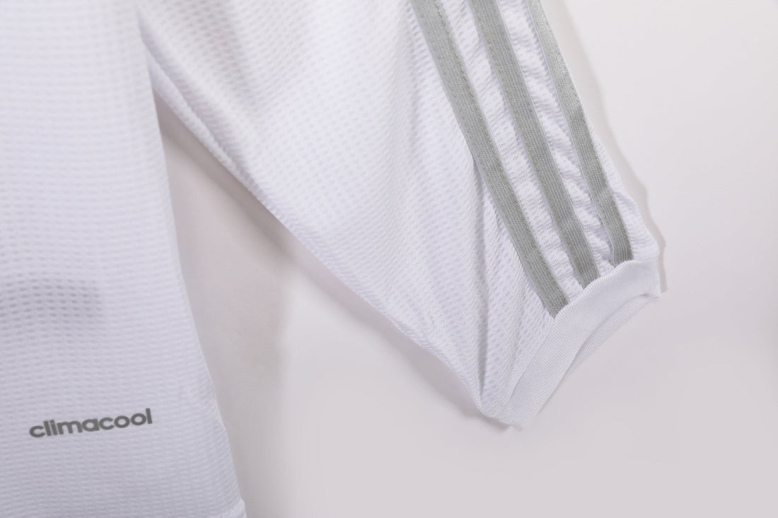 MAILLOT RETRO REAL MADRID DOMICILE 2015/2016