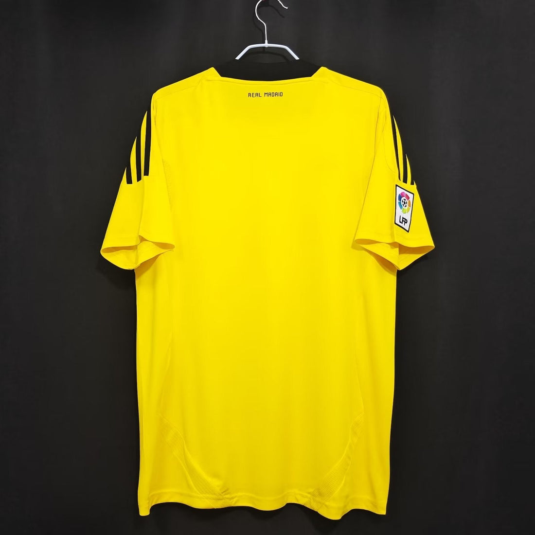 MAILLOT RETRO REAL MADRID GARDIEN 2011/2012