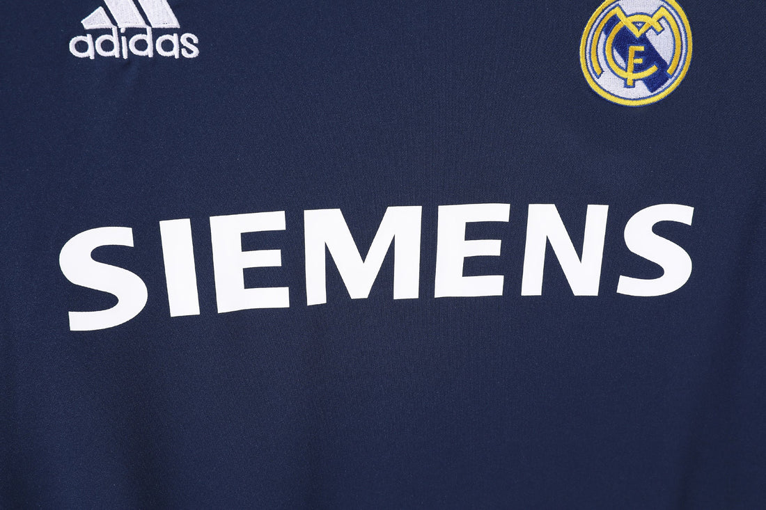 MAILLOT RETRO REAL MADRID EXTERIEUR 2005/2006