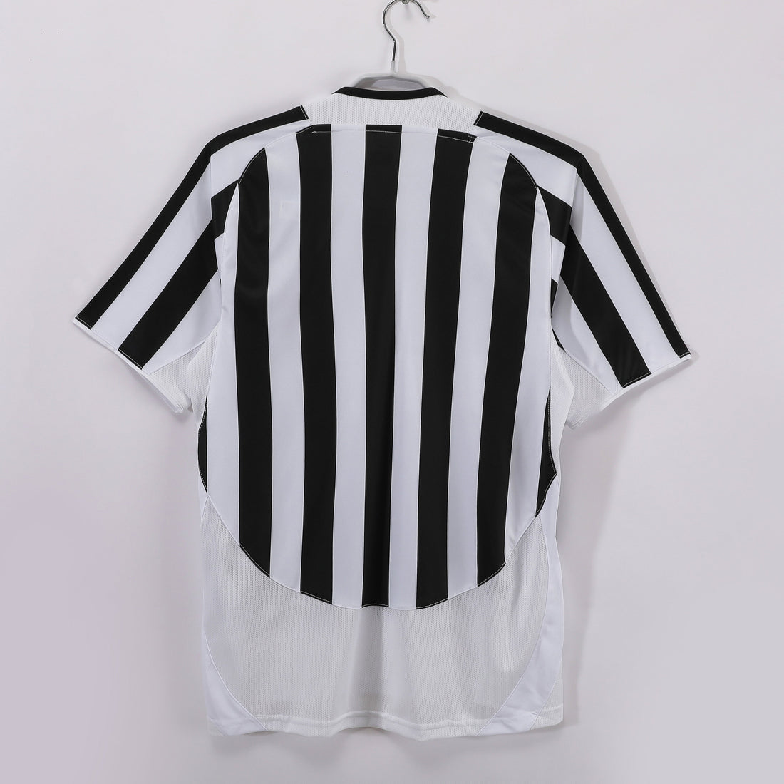 MAILLOT RETRO JUVENTUS DOMICILE 2003/2004